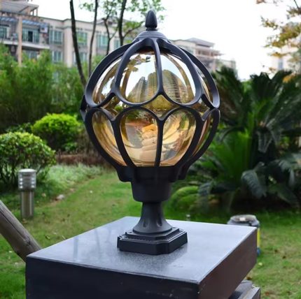 Outdoor Garden/Pillar Light