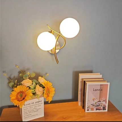stylish Twin Bulbs Wall Bracket Light